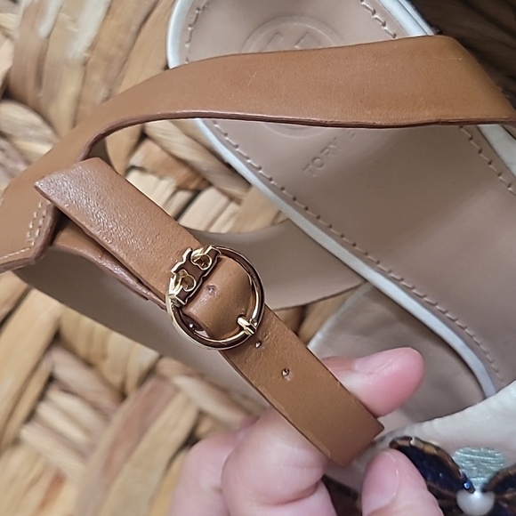 🥀 TORY BURCH ESTELLA EMBELLISHED SHORT HEELS SANDALS. - Picture 14 of 16